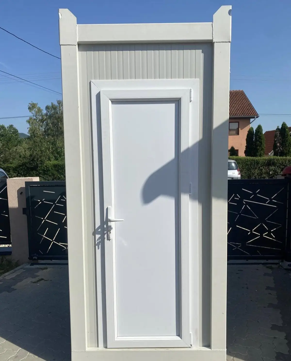 Front view of the luxury cabin with paneled door